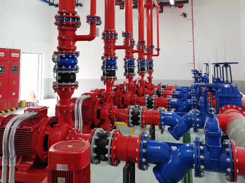 我公司橡膠接頭閥門過濾器在內(nèi)蒙某石化公司使用現(xiàn)場